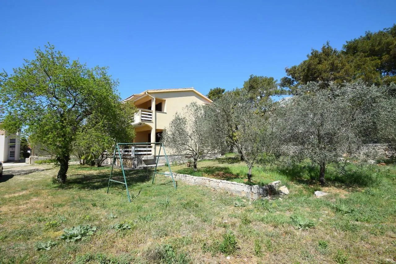 Apartments Ivan Starigrad Paklenica Croatie
