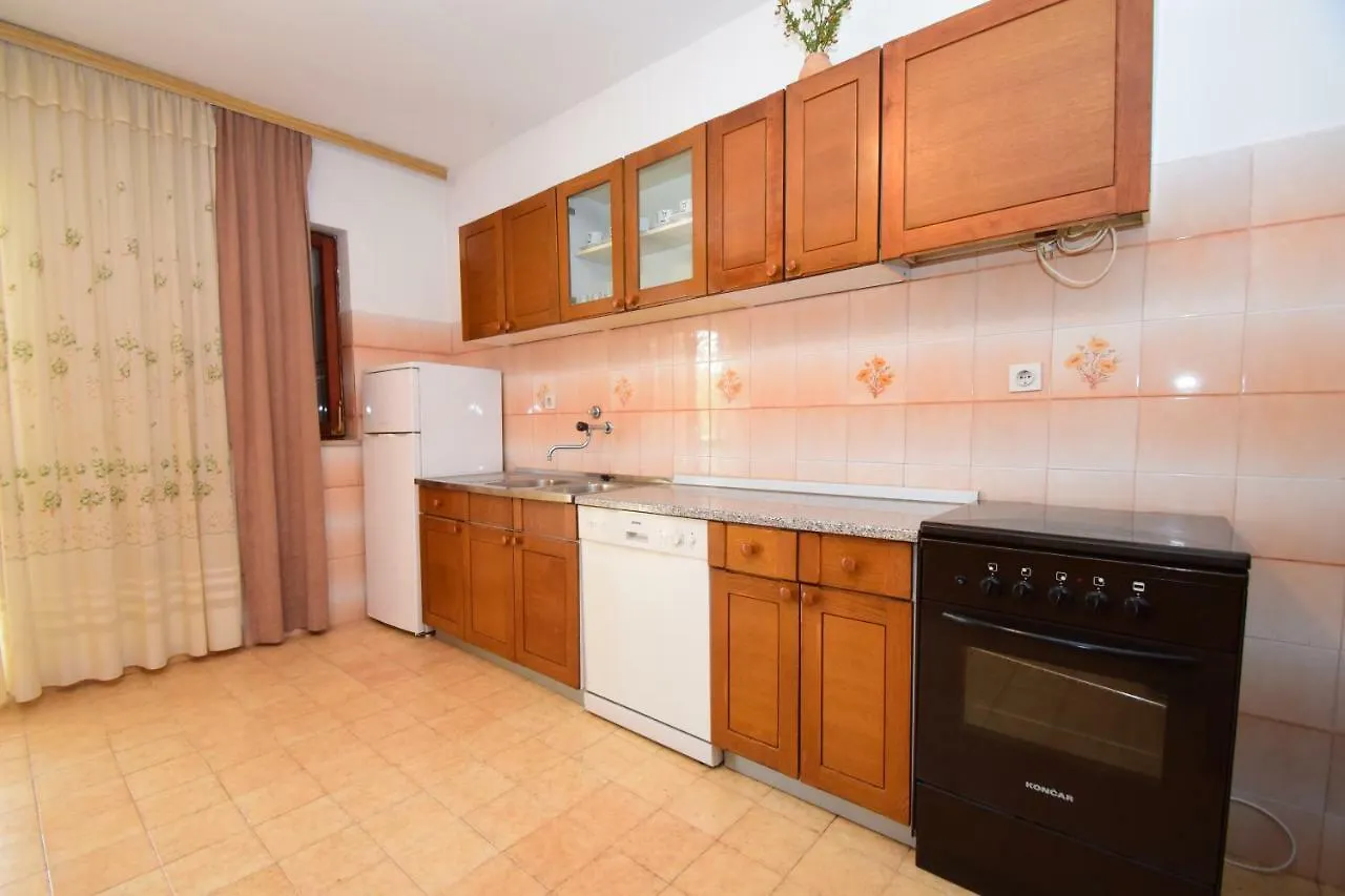 Apartments Ivan Starigrad Paklenica 0*,